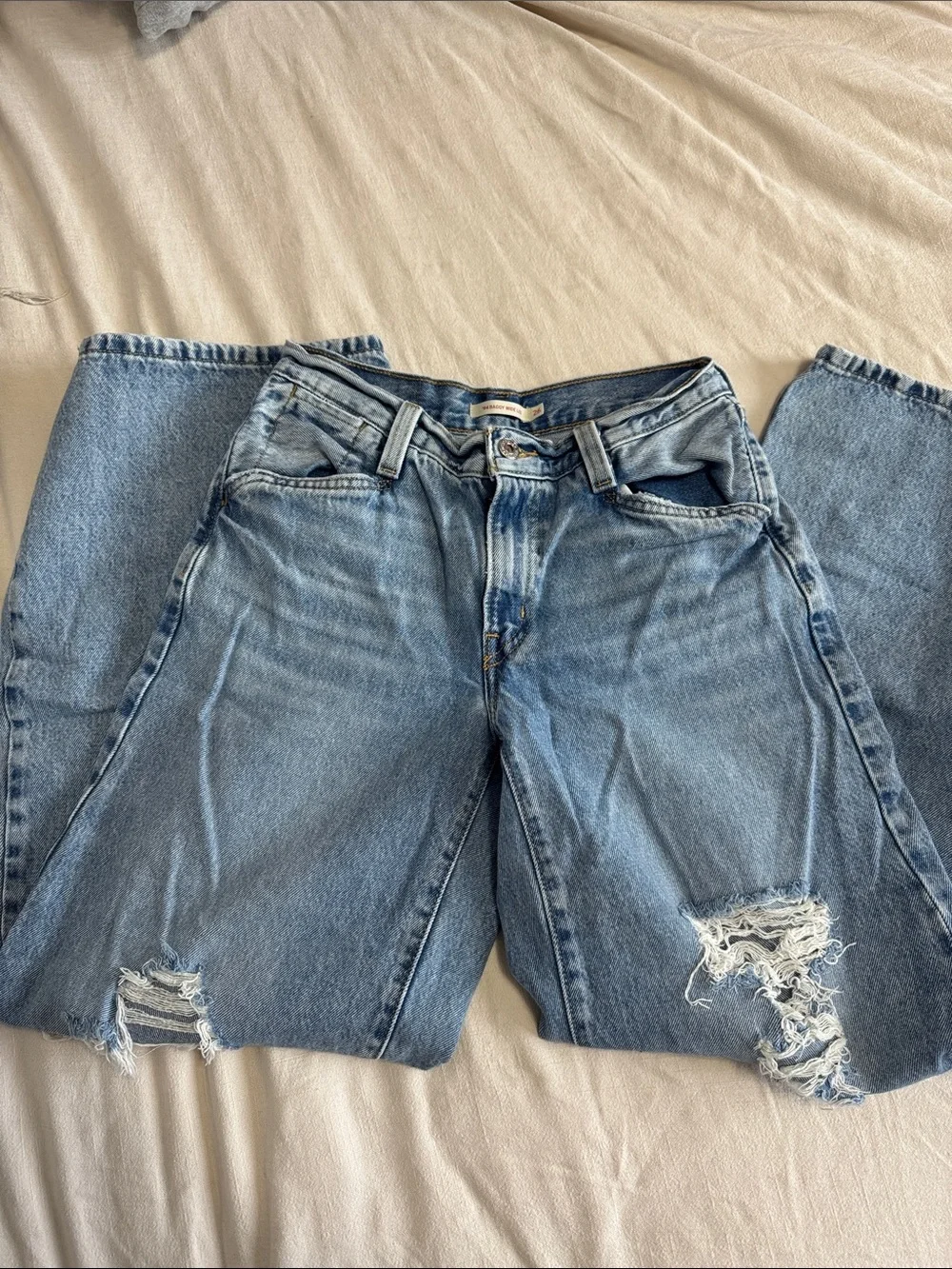 Levi's ‘94 Baggy Wide Leg Jeans - Picture 2 of 4